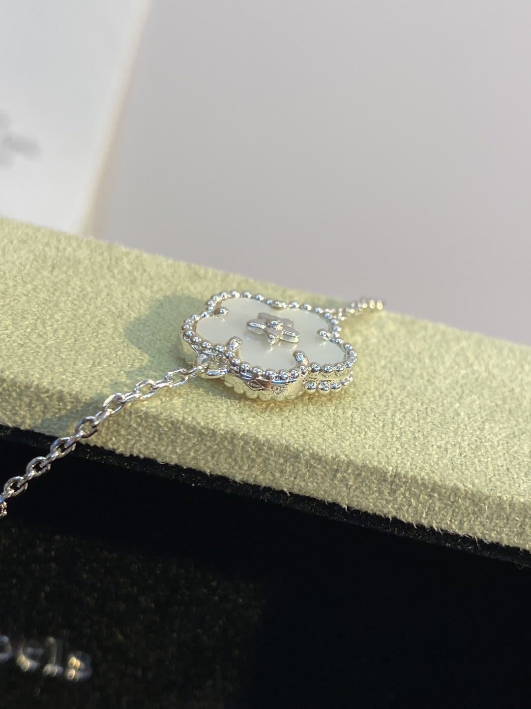 Van Cleef & Arpels Alhambra Opaline Silver Necklace
